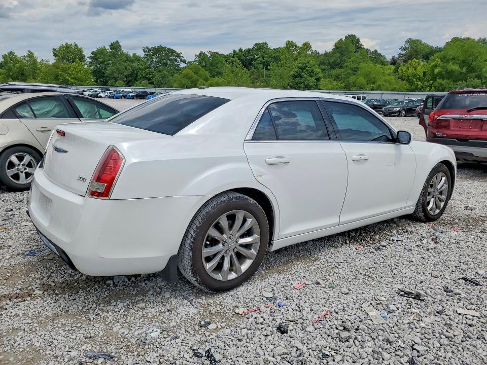 2013 Chrysler 300 მანქანა იყიდება აუქციონზე, vin: 2C3CCARG4DH560054, აუქციონის ნომერი: 58095766