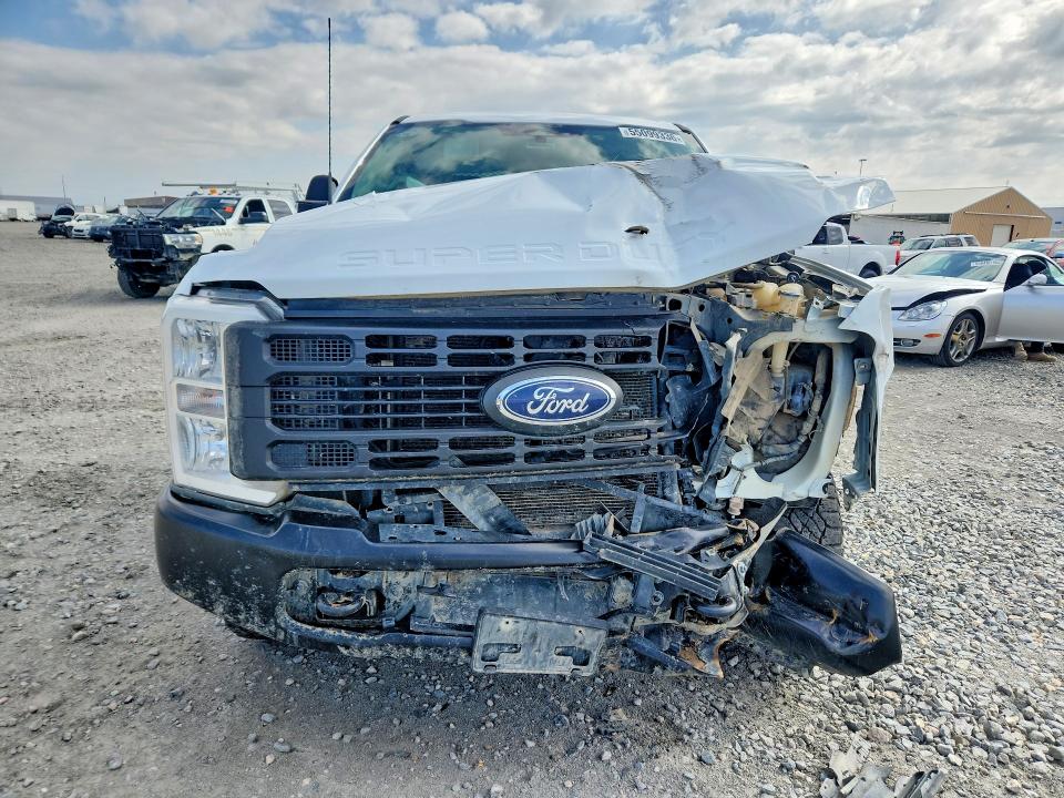 Продажа на аукционе авто 2023 Ford F350, vin: 1FT8W3BA8PEC63004, номер лота: 55099336