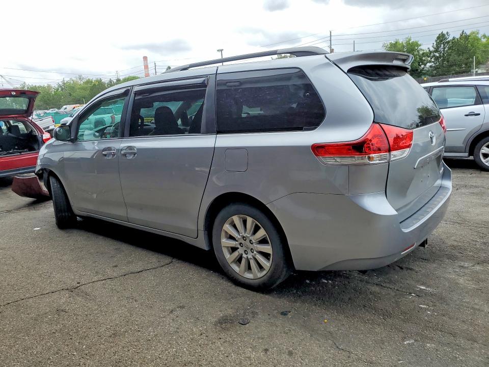 Aukcja sprzedaży 2011 Toyota Sienna, vin: 5TDDK3DC7BS012907, numer aukcji: 59001566