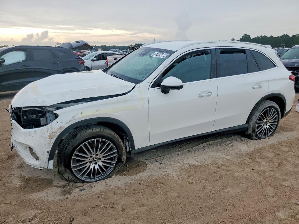 Продажа на аукционе авто 2026 Mercedes-benz Glc, vin: W1NKM4GBXTU105422, номер лота: 51527716