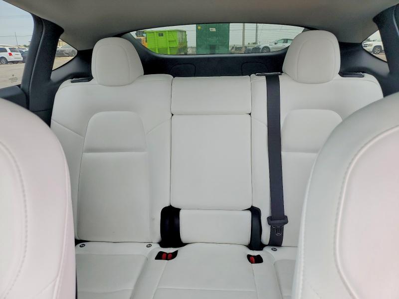 2022 Tesla Model Y მანქანა იყიდება აუქციონზე, vin: 7SAYGDEF0NF399958, აუქციონის ნომერი: 55600906