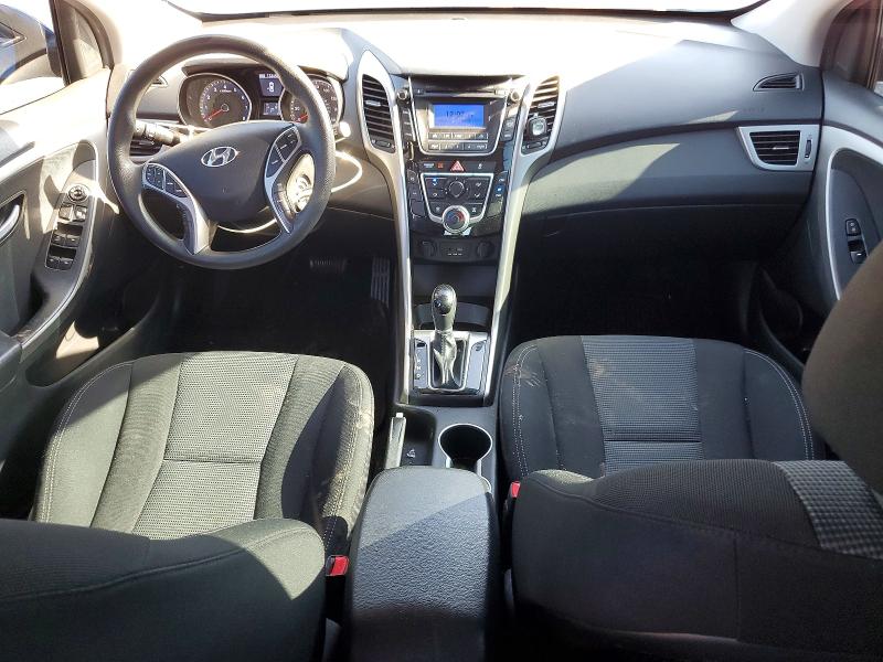 2017 Hyundai Elantra Gt მანქანა იყიდება აუქციონზე, vin: KMHD35LH1HU372471, აუქციონის ნომერი: 55443736