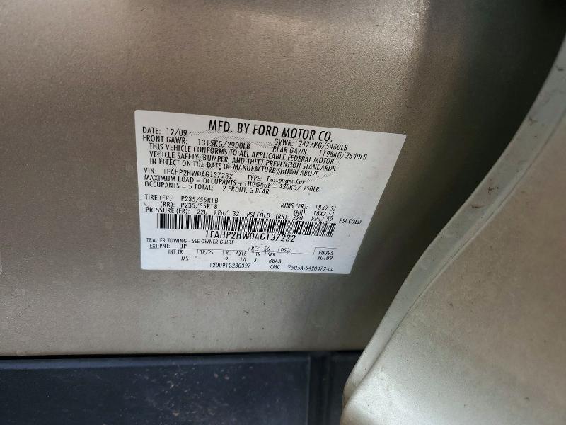 56440606 :رقم المزاد ، 1FAHP2HW0AG137232 vin ، 2010 Ford Taurus مزاد بيع