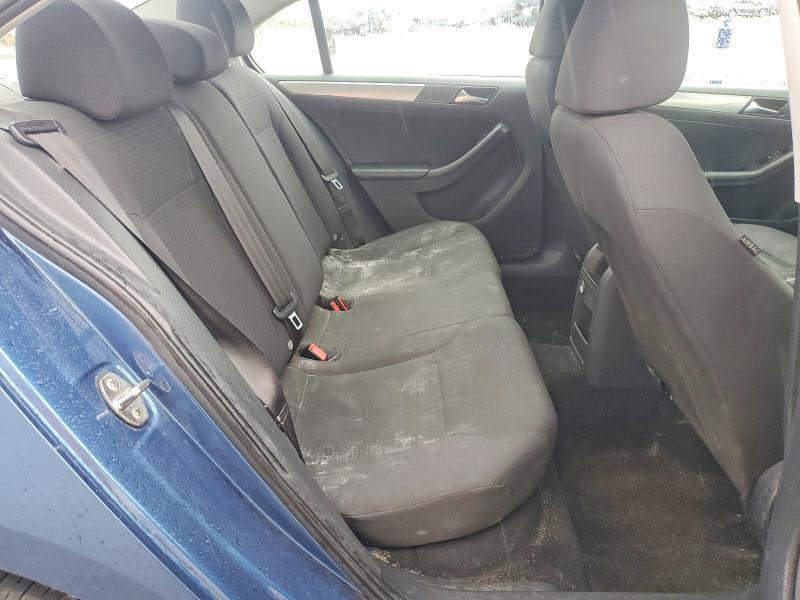 58294736 :رقم المزاد ، 3VWD17AJ2FM284085 vin ، 2015 Volkswagen Jetta مزاد بيع