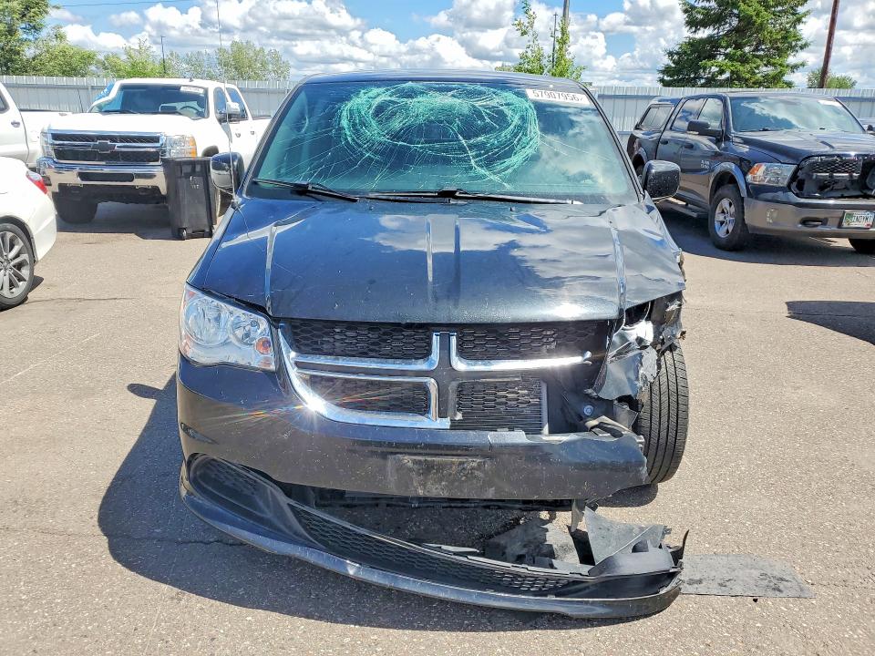 57907956 :رقم المزاد ، 2C4RDGBG9FR653519 vin ، 2015 Dodge Grand Caravan مزاد بيع