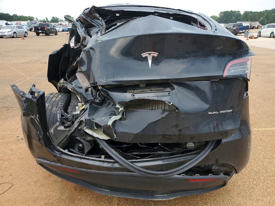 Продажа на аукционе авто 2023 Tesla Model Y, vin: 7SAYGDEE8PA146961, номер лота: 55535116