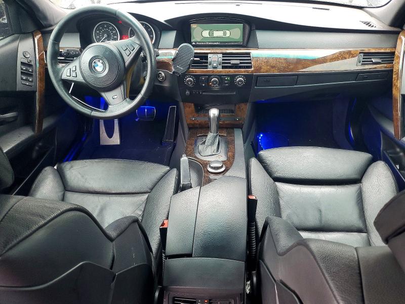 2007 Bmw 530 მანქანა იყიდება აუქციონზე, vin: WBANE73507CM45996, აუქციონის ნომერი: 55471296