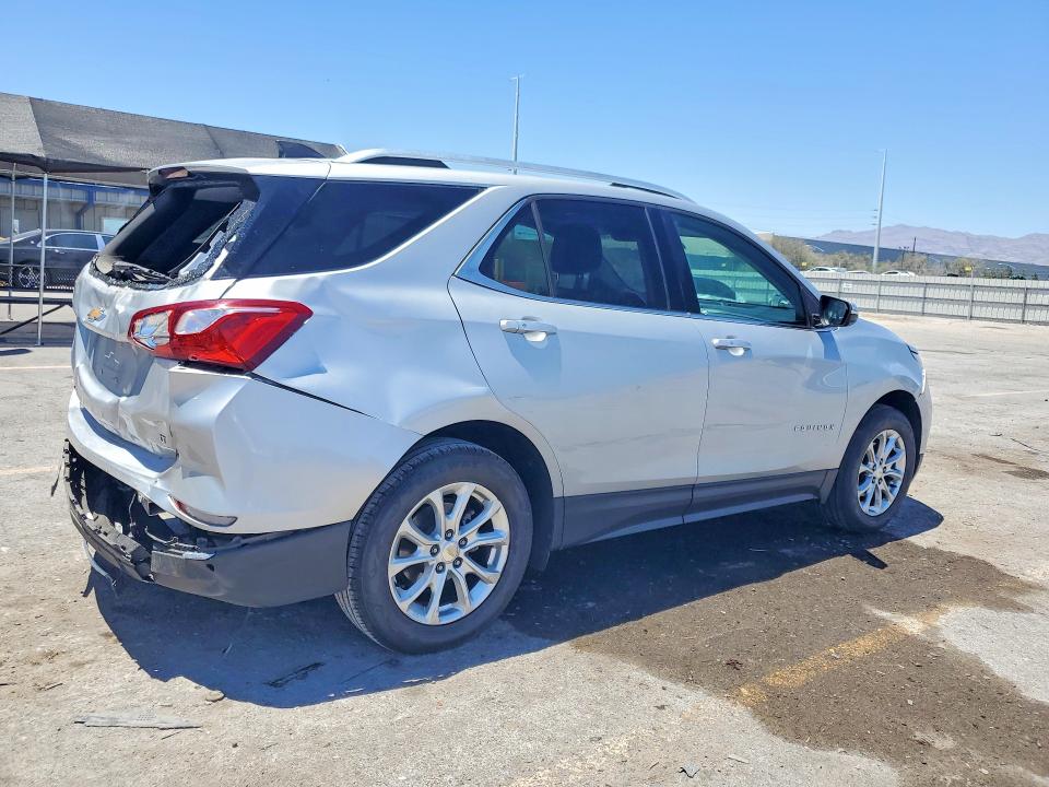 Продаж на аукціоні авто 2018 Chevrolet Equinox, vin: 2GNAXJEV8J6158631, номер лоту: 56858256
