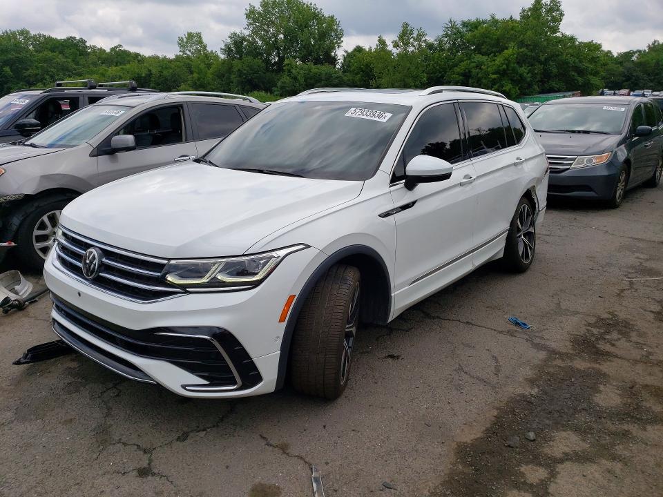 Продажа на аукционе авто 2022 Volkswagen Tiguan, vin: 3VV4B7AX3NM164378, номер лота: 57933936