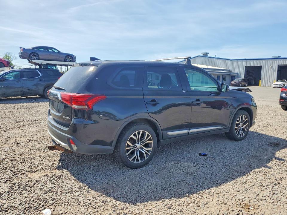 Продаж на аукціоні авто 2018 Mitsubishi Outlander, vin: JA4AZ3A31JZ002562, номер лоту: 55973826