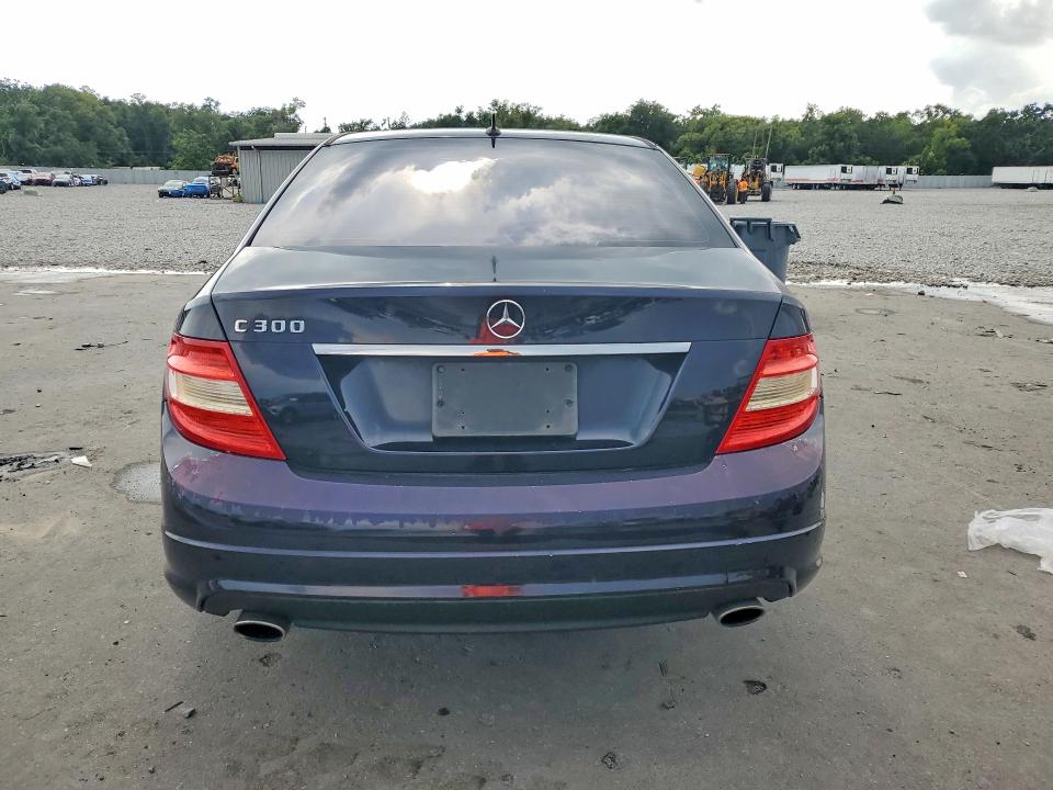 58718666 :رقم المزاد ، WDDGF54X69F234869 vin ، 2009 Mercedes-benz C مزاد بيع
