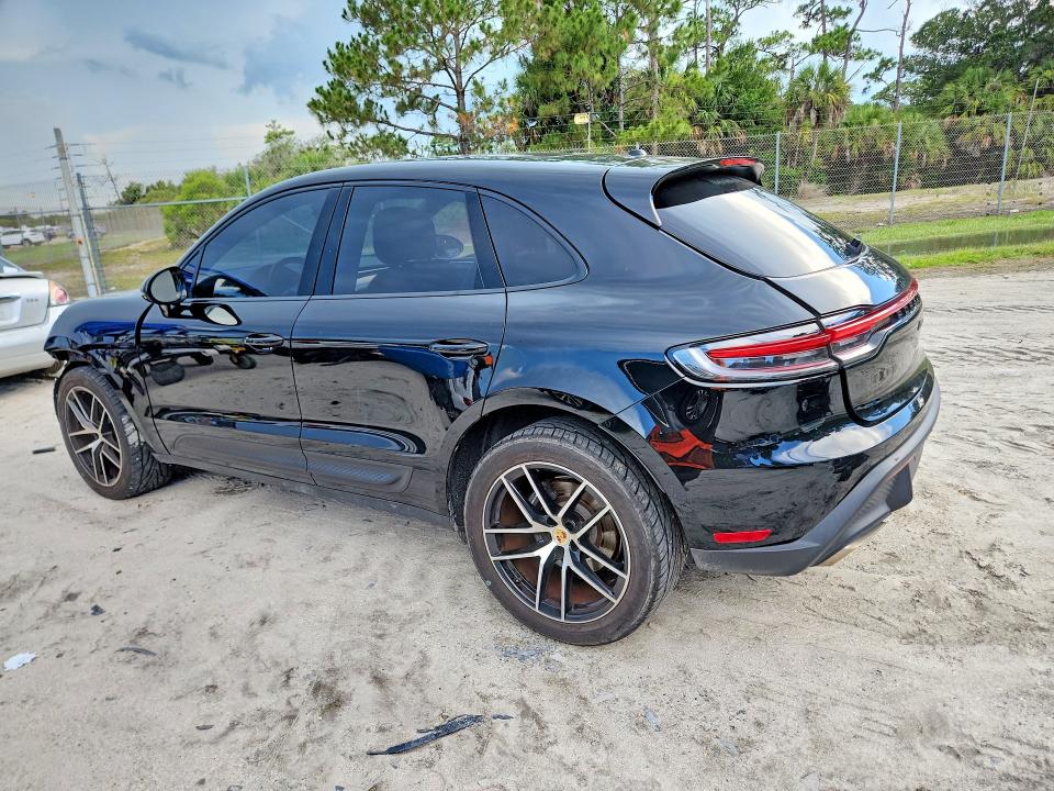 58190496 :رقم المزاد ، WP1AA2A53NLB03263 vin ، 2022 Porsche Macan مزاد بيع