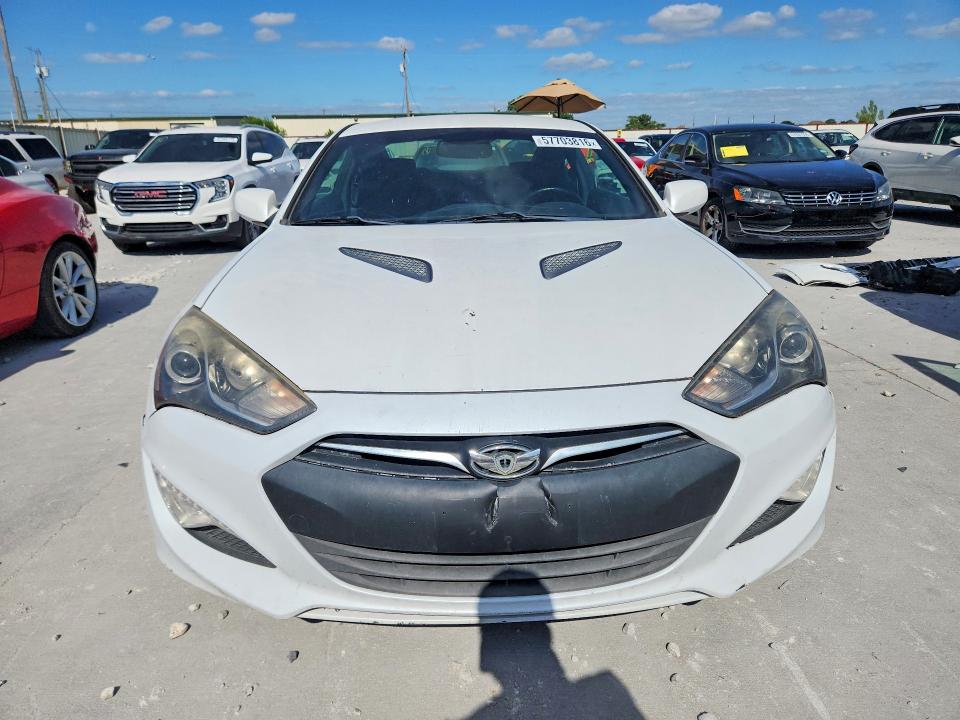 2014 Hyundai Genesis Coupe მანქანა იყიდება აუქციონზე, vin: KMHHT6KD2EU117118, აუქციონის ნომერი: 57703816
