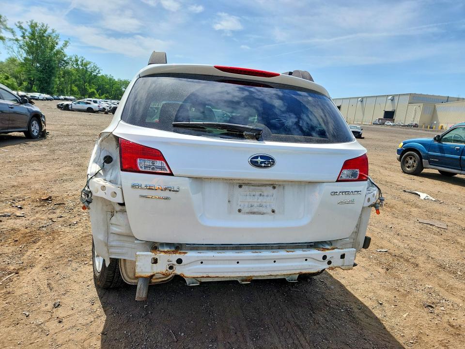56237816 :رقم المزاد ، 4S4BRBCC9D3255620 vin ، 2013 Subaru Outback مزاد بيع