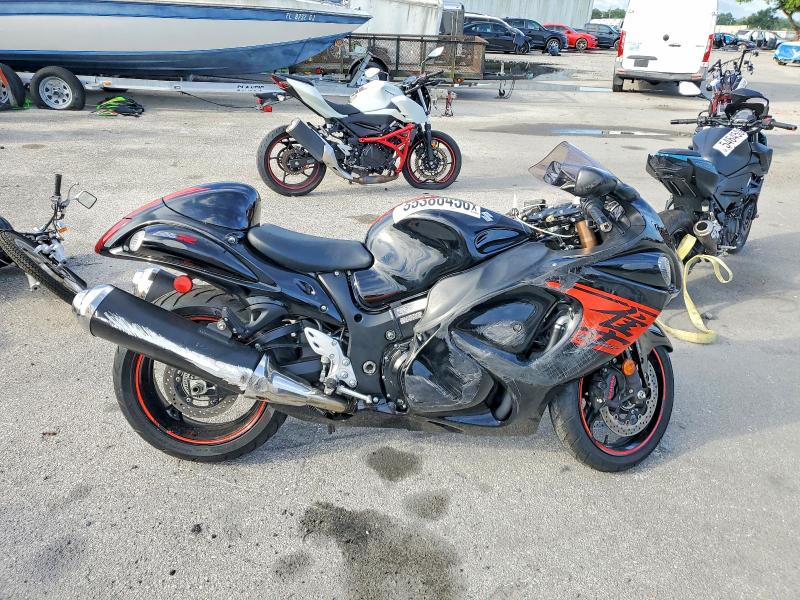 Продажа на аукционе авто 2018 Suzuki Gsx1300, vin: JS1GX72B9J2101359, номер лота: 55380456