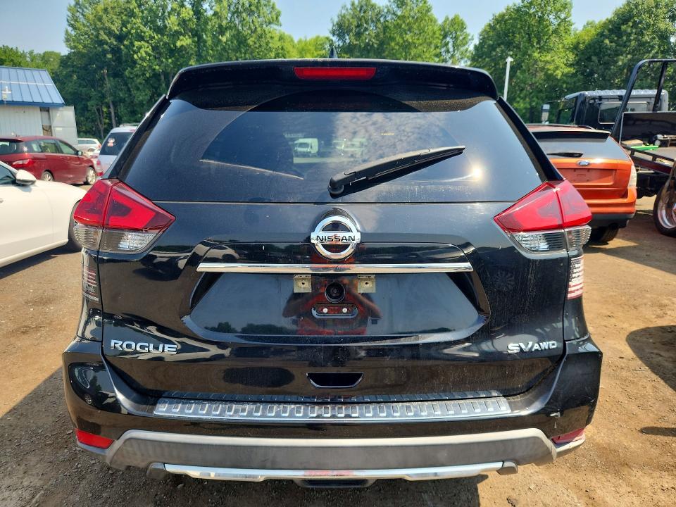 58976466 :رقم المزاد ، KNMAT2MV3JP615549 vin ، 2018 Nissan Rogue مزاد بيع