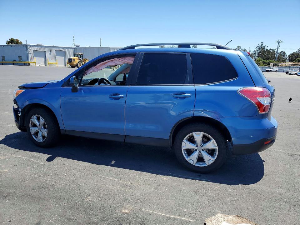 58468126 :رقم المزاد ، JF2SJADCXFH832439 vin ، 2015 Subaru Forester مزاد بيع