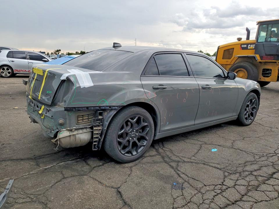 56476256 :رقم المزاد ، 2C3CCAGG4KH656041 vin ، 2019 Chrysler 300 مزاد بيع