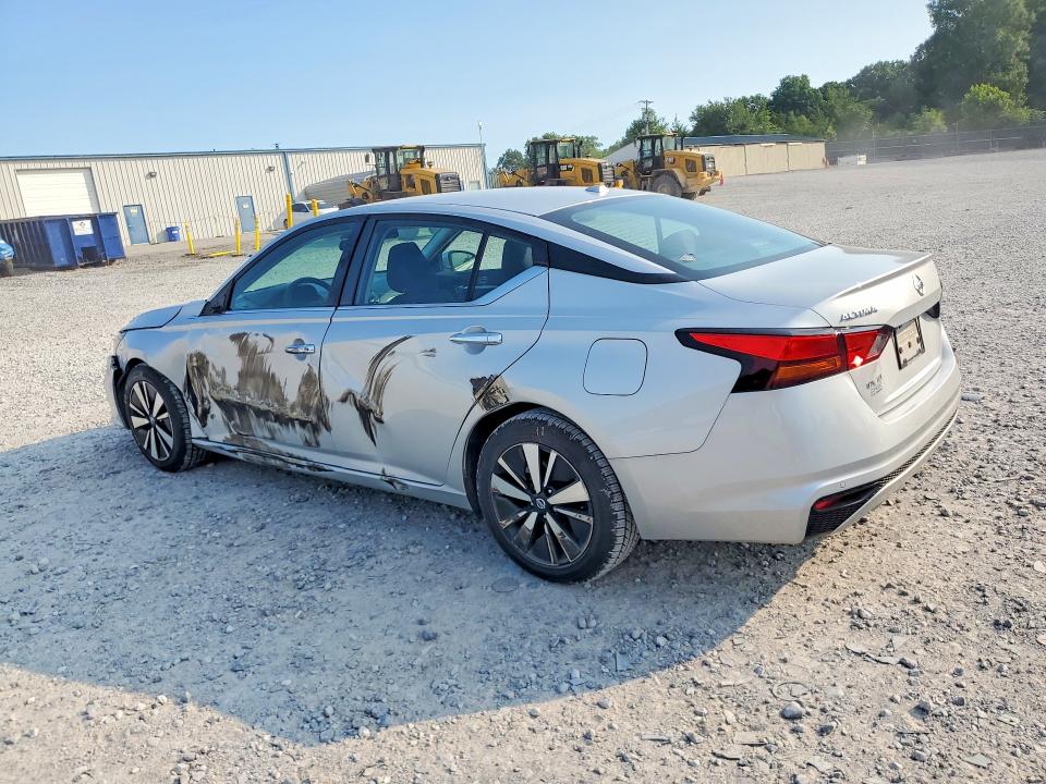 58875226 :رقم المزاد ، 1N4BL4DV8NN331048 vin ، 2022 Nissan Altima مزاد بيع