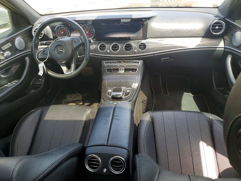 59148686 :رقم المزاد ، WDDZF4JB2JA432488 vin ، 2018 Mercedes-benz E مزاد بيع