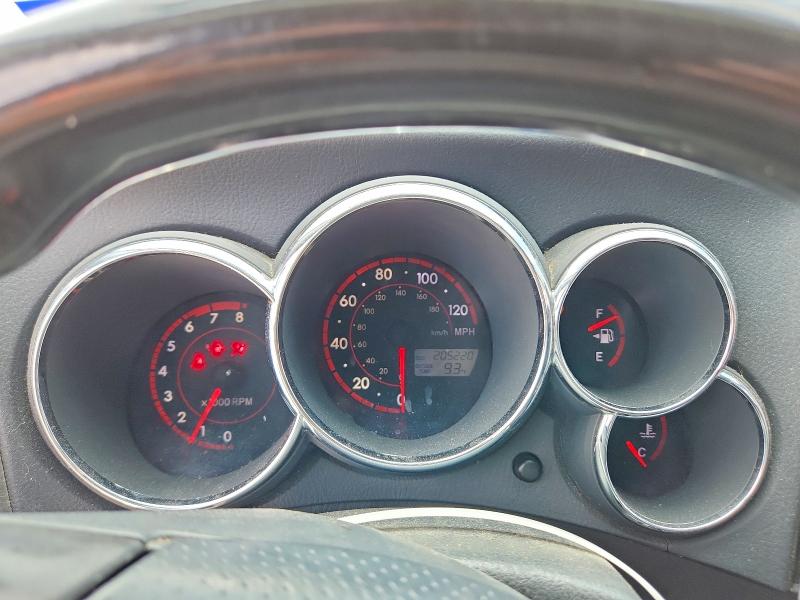 56146946 :رقم المزاد ، 2T1KR32E35C389870 vin ، 2005 Toyota Corolla Matrix مزاد بيع