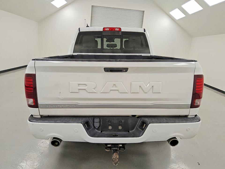 Продаж на аукціоні авто 2018 Ram 1500, vin: 1C6RR6PTXJS200123, номер лоту: 57403126