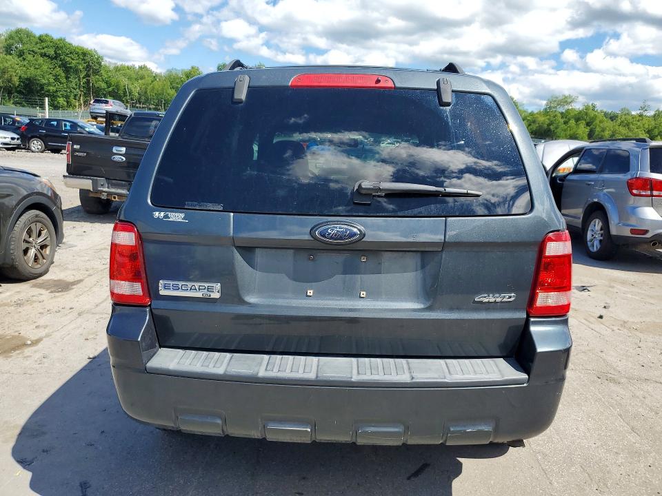 57115616 :رقم المزاد ، 1FMCU93G89KA44548 vin ، 2009 Ford Escape مزاد بيع
