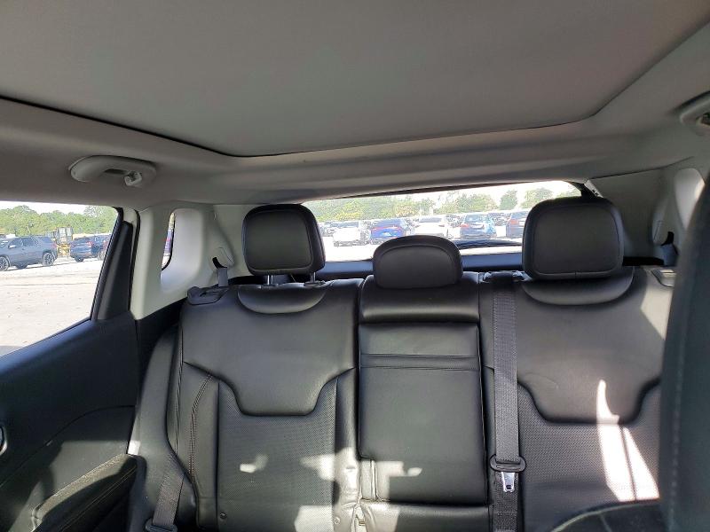 55420076 :رقم المزاد ، 3C4NJDCBXJT245206 vin ، 2018 Jeep Compass مزاد بيع