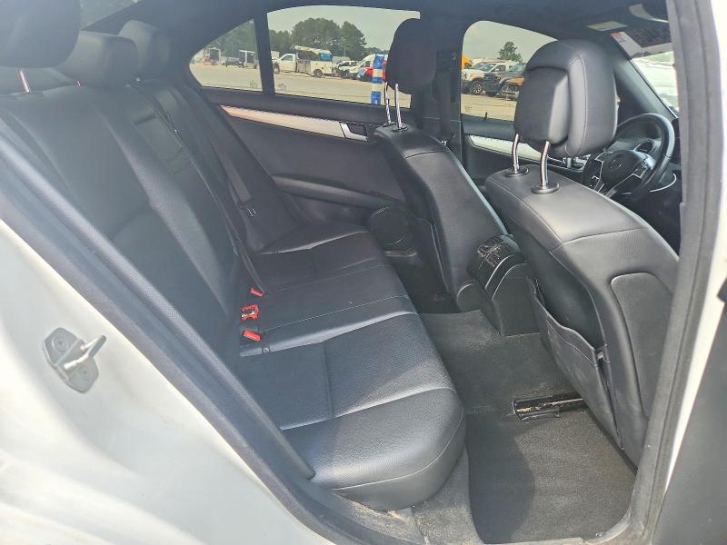 52316346 :رقم المزاد ، WDDGF4HB7DR269677 vin ، 2013 Mercedes-benz C مزاد بيع