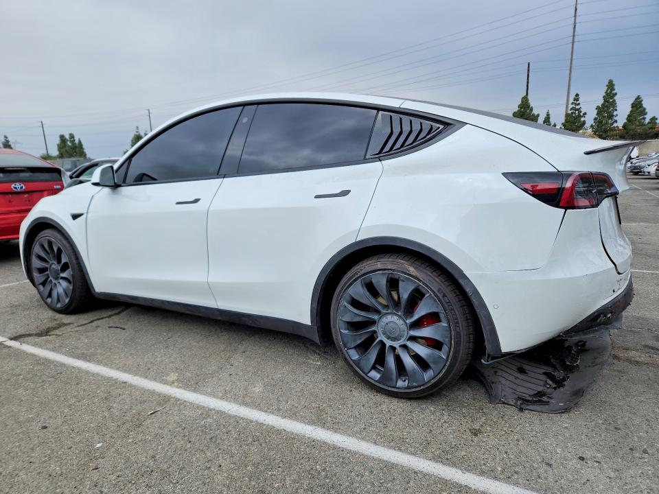 56430966 :رقم المزاد ، 5YJYGDEF2MF251709 vin ، 2021 Tesla Model Y مزاد بيع