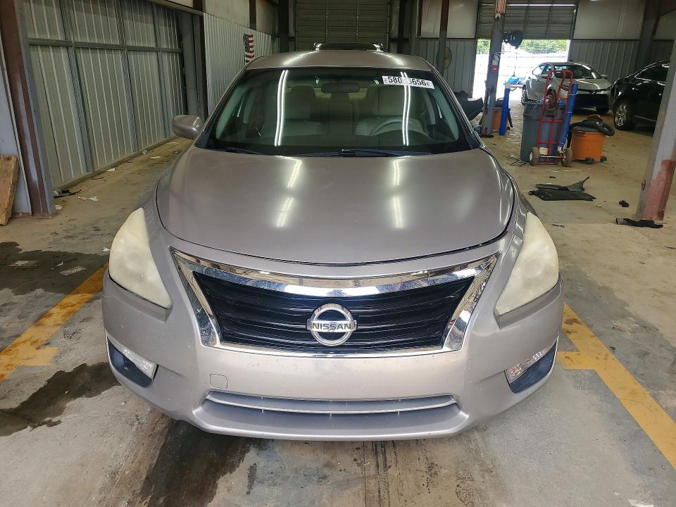 58076656 :رقم المزاد ، 1N4AL3AP8FN910876 vin ، 2015 Nissan Altima مزاد بيع