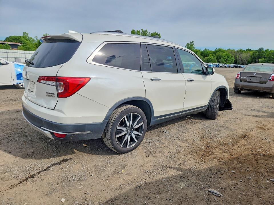 55497076 :رقم المزاد ، 5FNYF6H60KB010593 vin ، 2019 Honda Pilot مزاد بيع