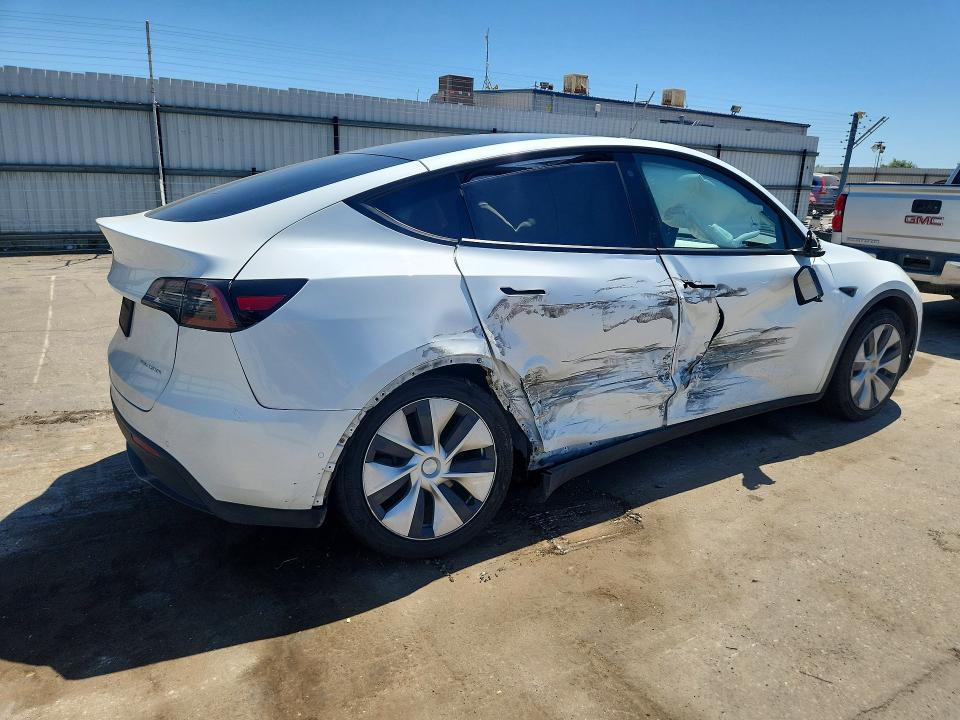 2020 Tesla Model Y მანქანა იყიდება აუქციონზე, vin: 5YJYGDEE2LF023697, აუქციონის ნომერი: 57267946