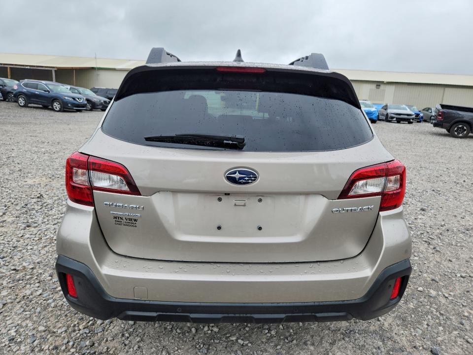 2018 Subaru Outback მანქანა იყიდება აუქციონზე, vin: 4S4BSANC3J3225553, აუქციონის ნომერი: 55497686