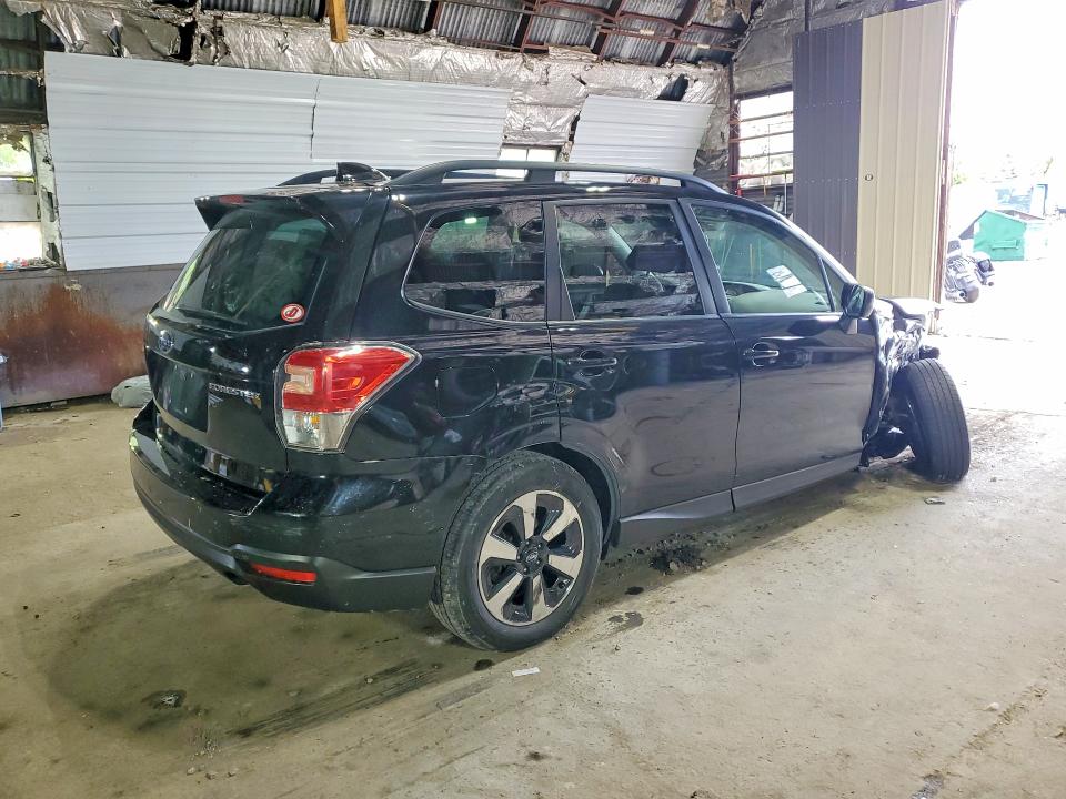 2018 Subaru Forester მანქანა იყიდება აუქციონზე, vin: JF2SJAGCXJH563993, აუქციონის ნომერი: 57315086