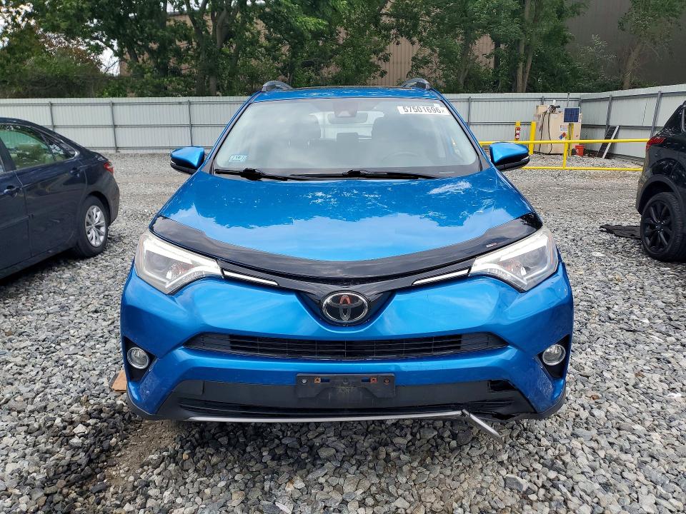 Aukcja sprzedaży 2017 Toyota Rav4, vin: JTMDFREV5HJ713250, numer aukcji: 57501696