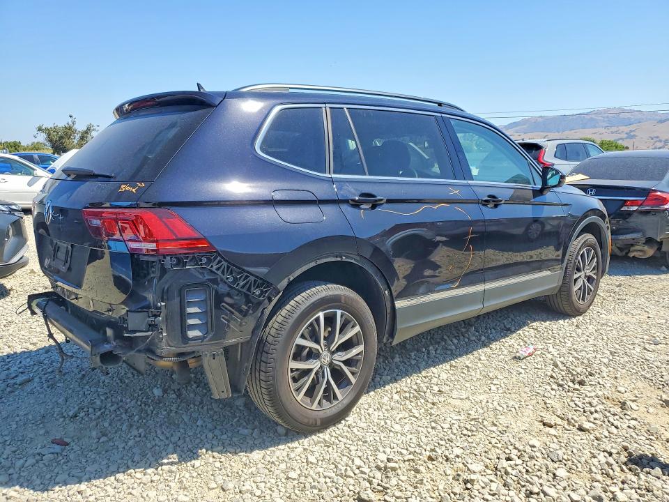 2020 Volkswagen Tiguan მანქანა იყიდება აუქციონზე, vin: 3VV3B7AX3LM040782, აუქციონის ნომერი: 57568846