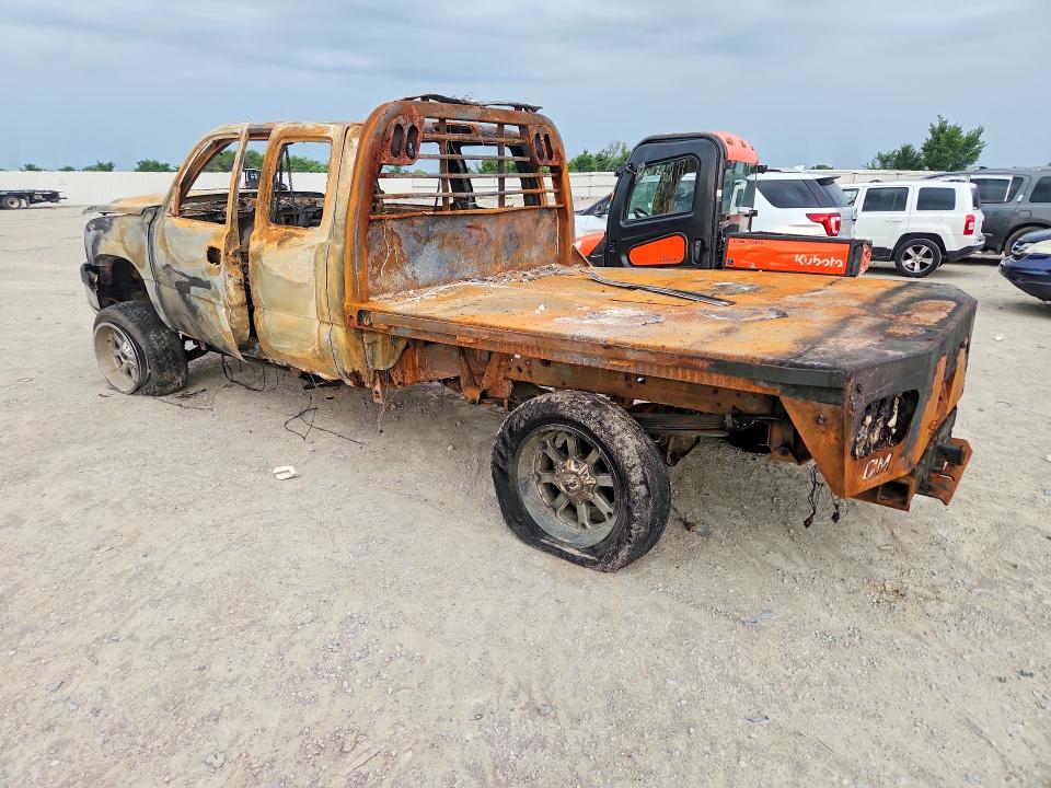 Продажа на аукционе авто 2005 Chevrolet Silverado, vin: 1GCHK29215E256607, номер лота: 54671796