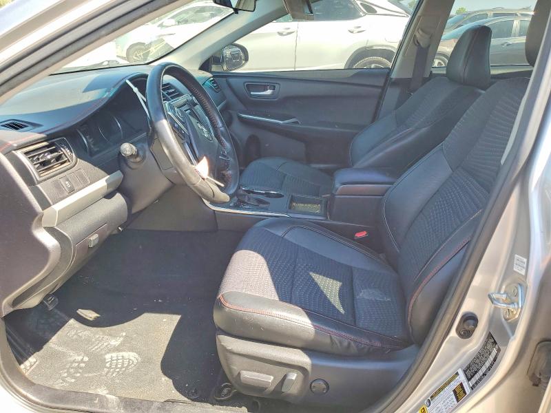 55734096 :رقم المزاد ، 4T1BF1FK7FU483456 vin ، 2015 Toyota Camry مزاد بيع