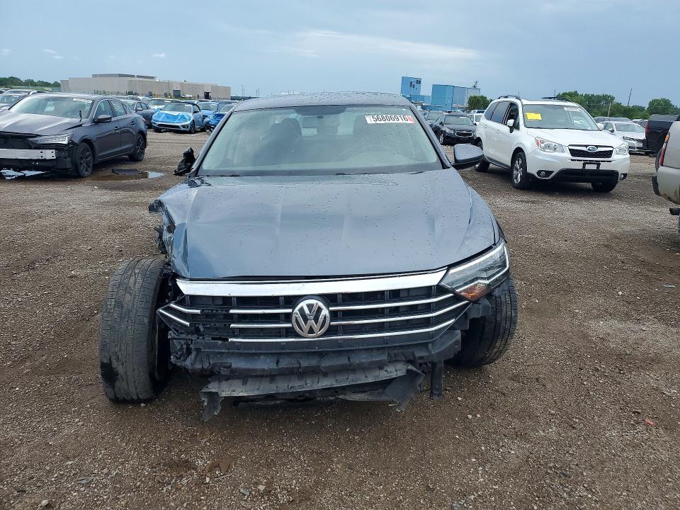56806916 :رقم المزاد ، 3VWC57BU2MM004980 vin ، 2021 Volkswagen Jetta مزاد بيع