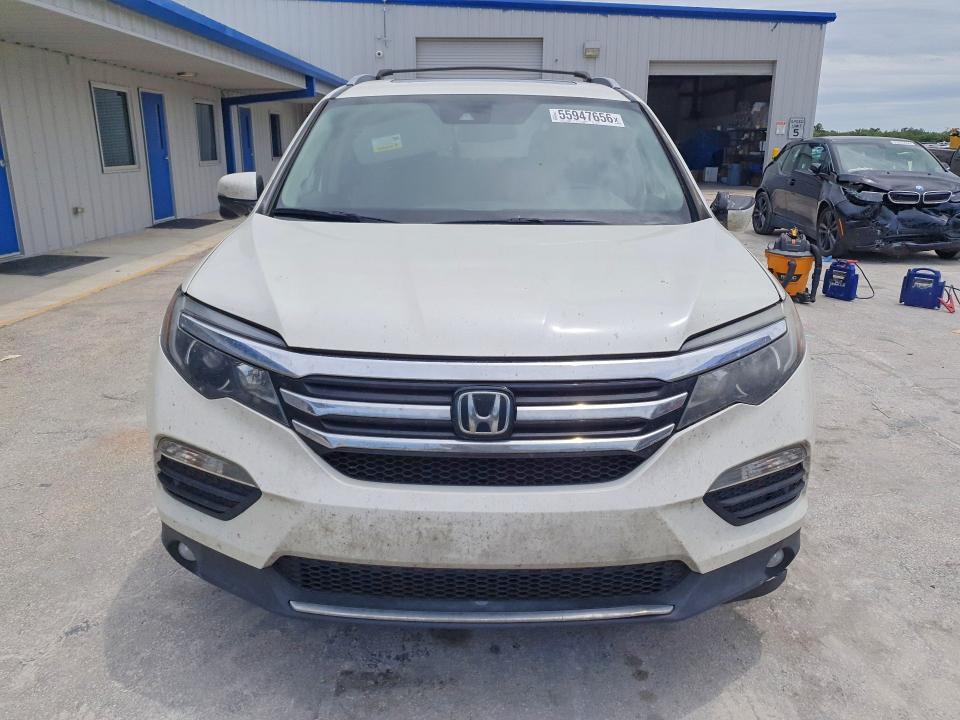 55947656 :رقم المزاد ، 5FNYF6H97HB044470 vin ، 2017 Honda Pilot مزاد بيع