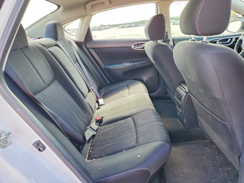 56308006 :رقم المزاد ، 3N1AB7AP1HY373653 vin ، 2017 Nissan Sentra مزاد بيع