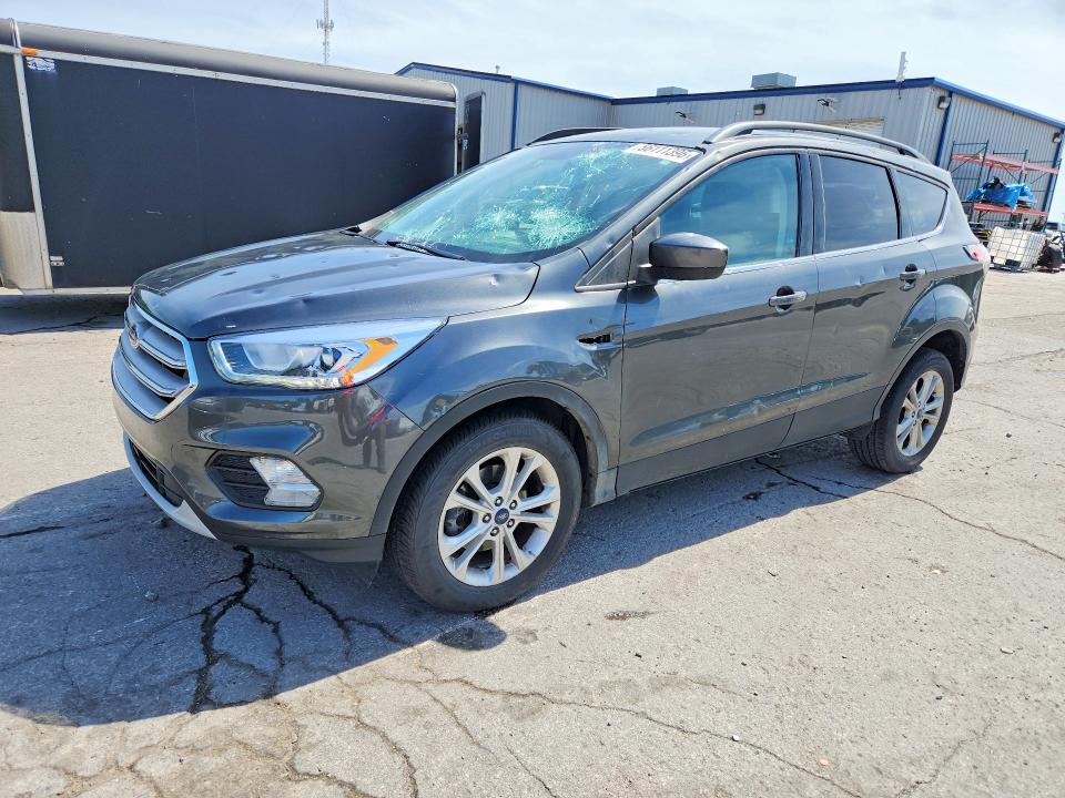 Продажа на аукционе авто 2017 Ford Escape, vin: 1FMCU0GD9HUB01421, номер лота: 56111396