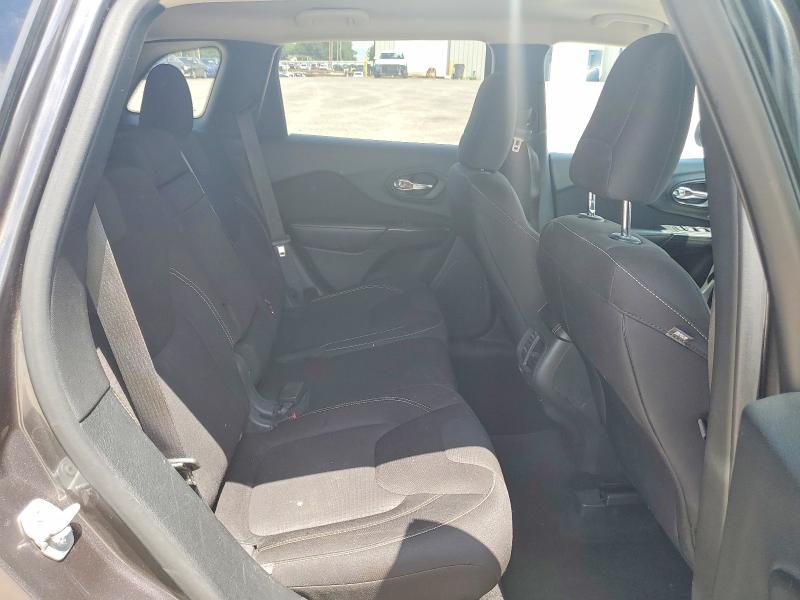 Продажа на аукционе авто 2015 Jeep Cherokee, vin: 1C4PJLCB9FW762291, номер лота: 58993896