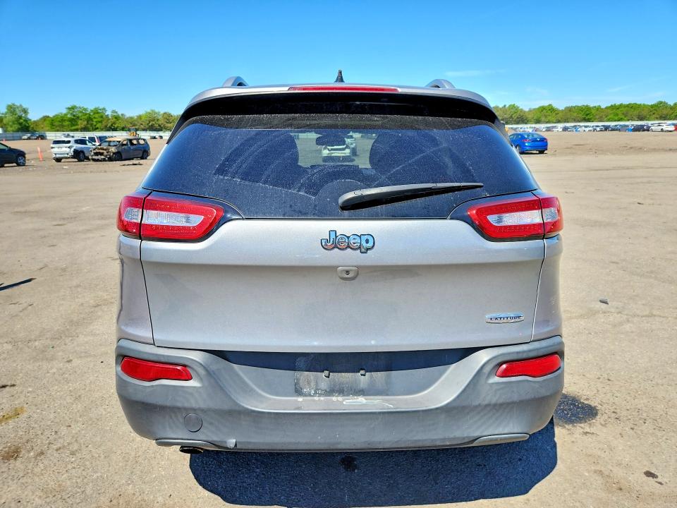 2015 Jeep Cherokee მანქანა იყიდება აუქციონზე, vin: 1C4PJLCB2FW753464, აუქციონის ნომერი: 56895166