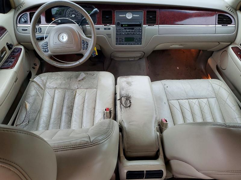 2003 Lincoln Town Car მანქანა იყიდება აუქციონზე, vin: 1LNHM81W73Y613596, აუქციონის ნომერი: 57910686