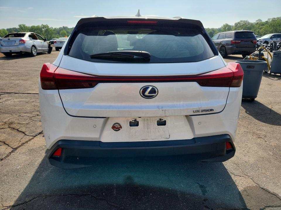 2019 Lexus Ux მანქანა იყიდება აუქციონზე, vin: JTHU9JBHXK2002263, აუქციონის ნომერი: 56753096