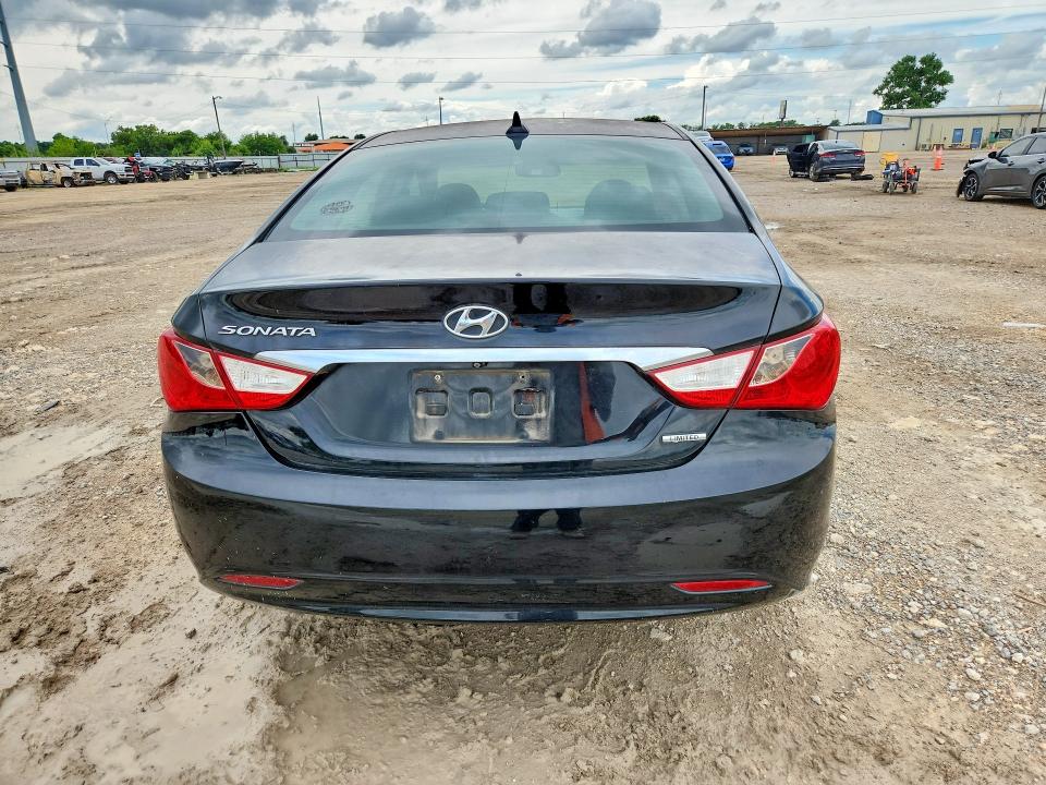 57679686 :رقم المزاد ، 5NPEC4AC0BH132243 vin ، 2011 Hyundai Sonata مزاد بيع