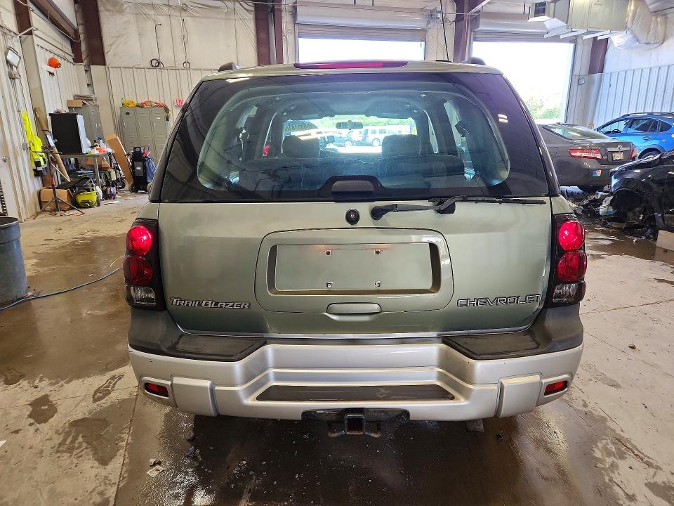 56931816 :رقم المزاد ، 1GNDS13S342354336 vin ، 2004 Chevrolet Trailblazer مزاد بيع