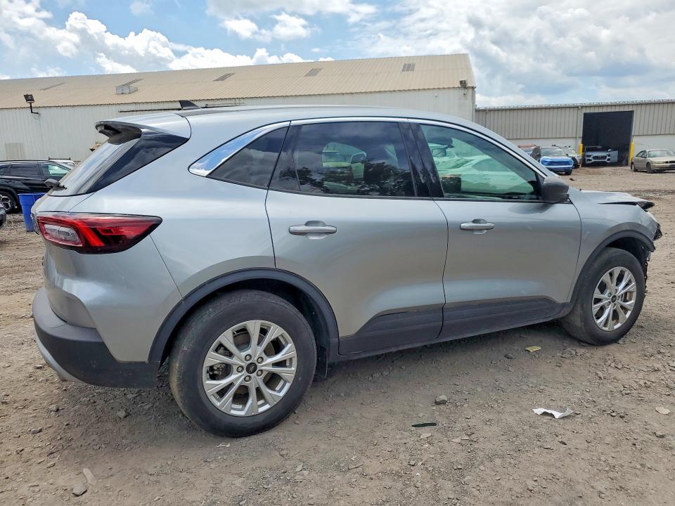 57915566 :رقم المزاد ، 1FMCU0GN0RUA25985 vin ، 2024 Ford Escape مزاد بيع